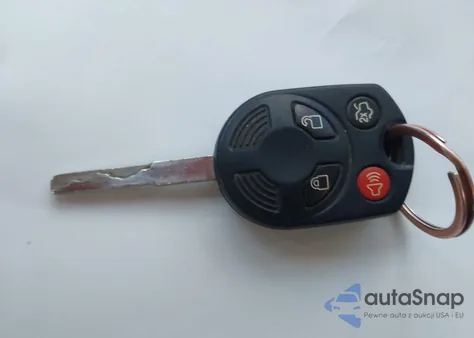 2013 Ford Focus Se z USA, uszkodzony, nr VIN 1FADP3F22DL245612